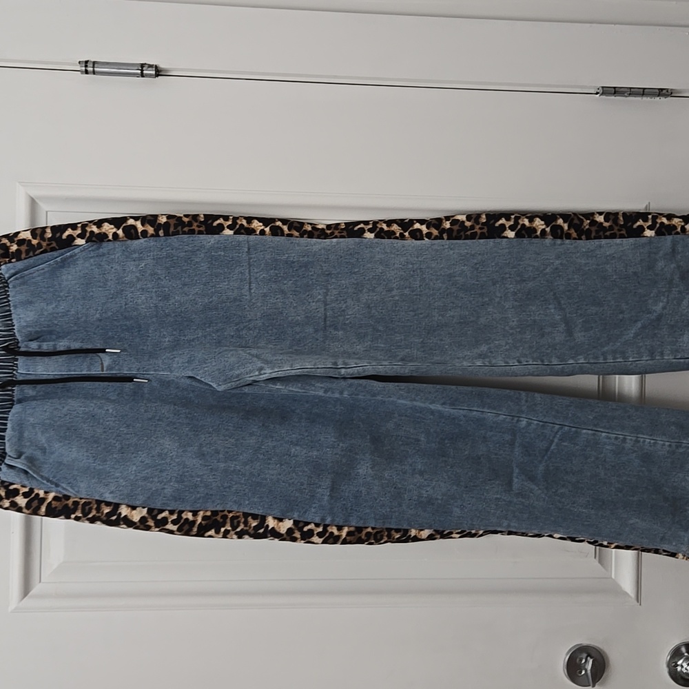 Blue Denim Jeans with Leopard Print Trim W 16 With Stretch Inseem 29 R12